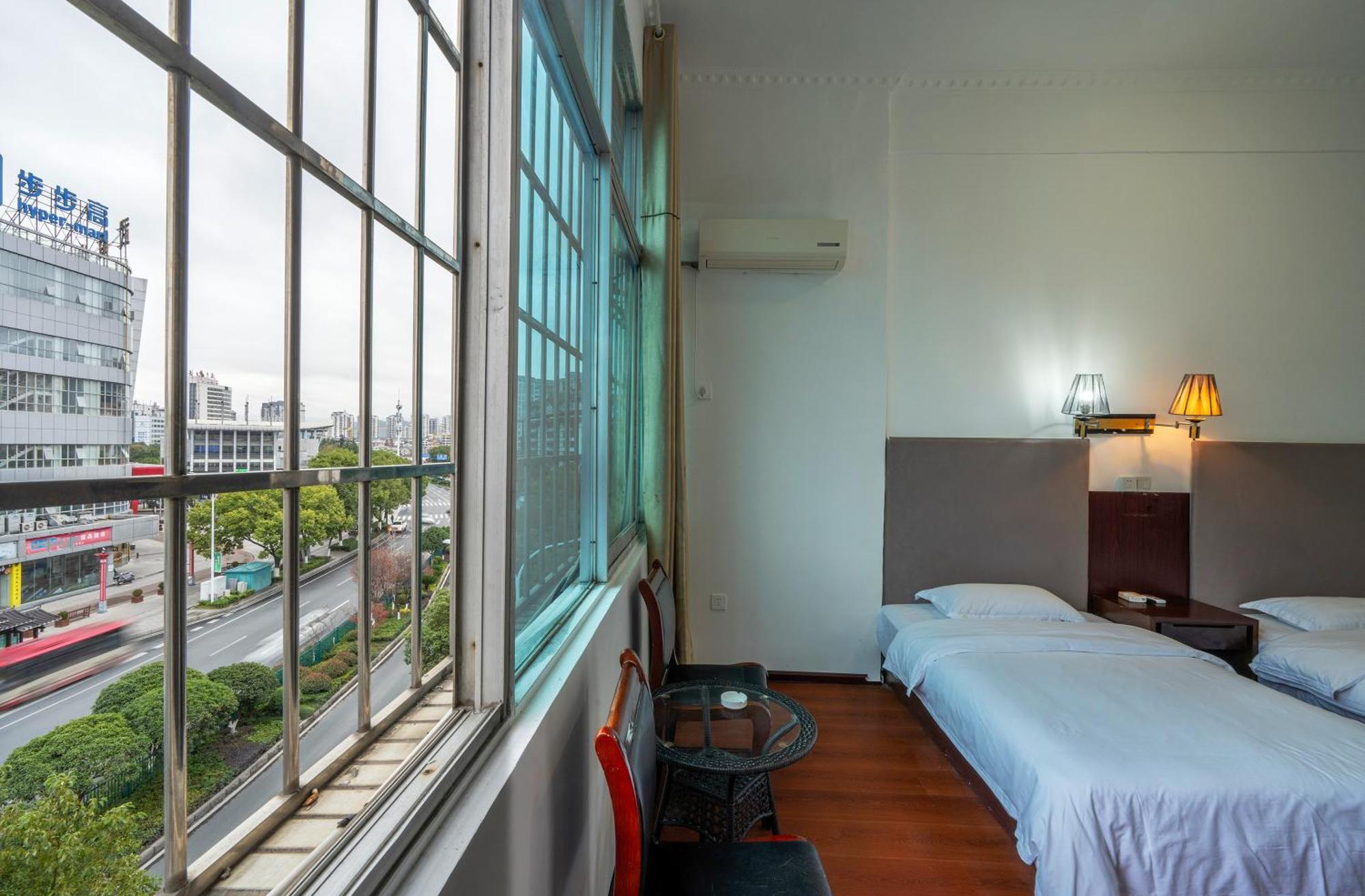 张家界大庸家民宿dyj Hostel Bagian luar foto